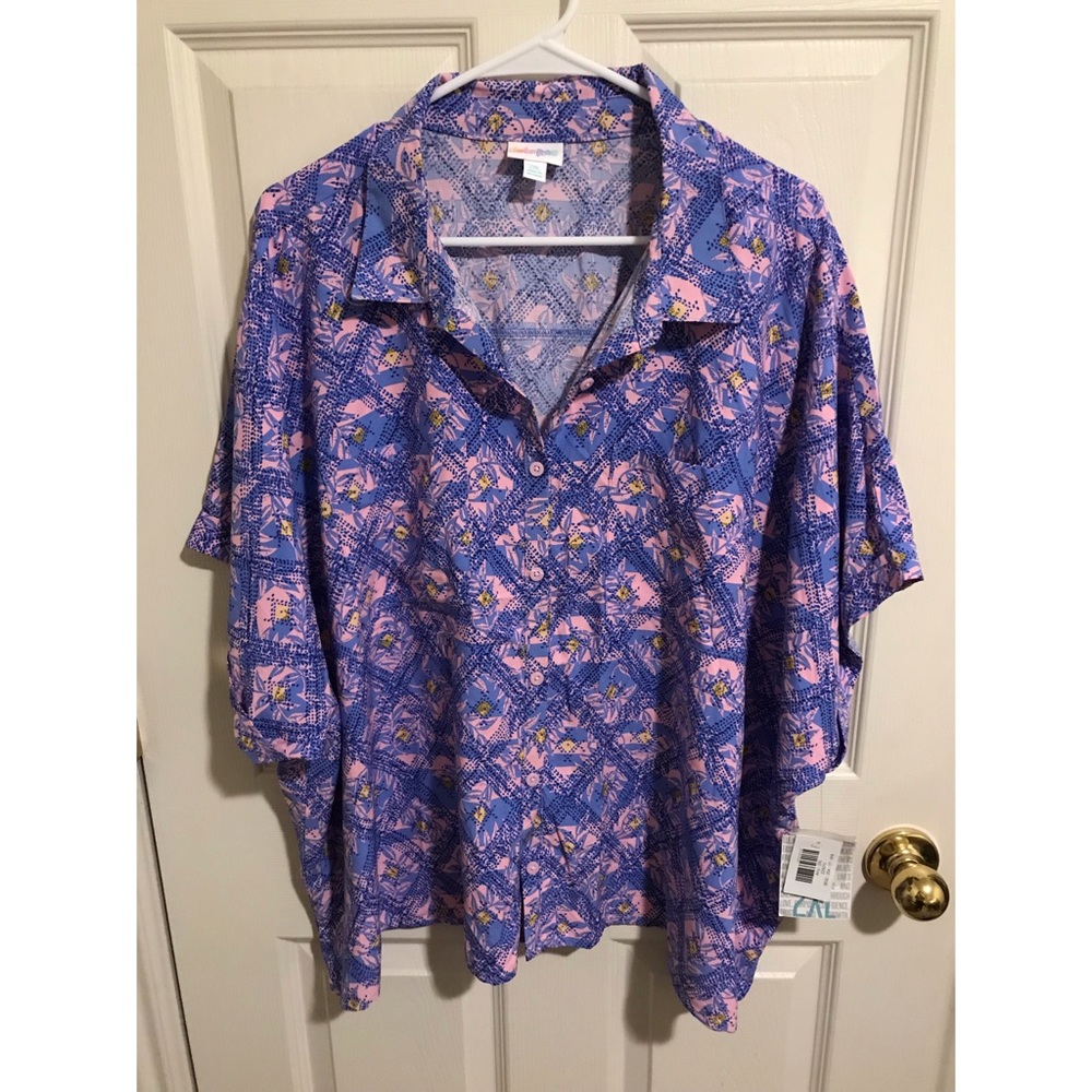 Lularoe Amy Top
